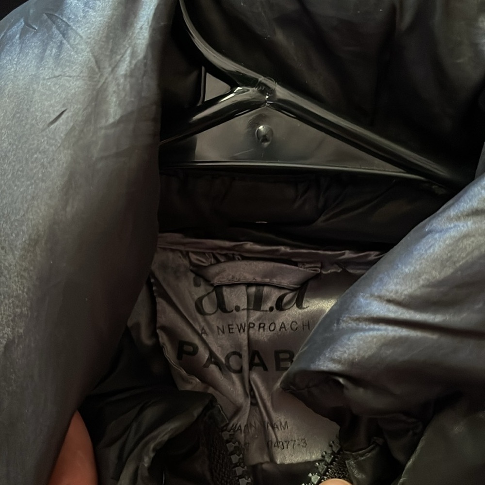 BUNDLE OF 4 JACKETS - Picture 6 of 7